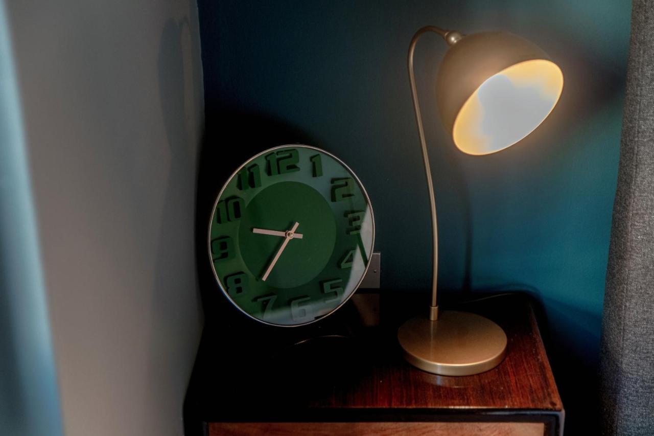 Home N 5 By Quokka 360 - Vintage-Soul Flat On Como Cathedral 외부 사진